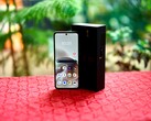 Le Motorola Razr 70 offre deux écrans très lumineux.