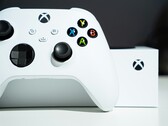 La nouvelle Xbox Project Helix devrait coûter plus de 1 000 dollars, ce qui est loin du prix de départ de 379,99 dollars de la Xbox Series S illustrée ici.