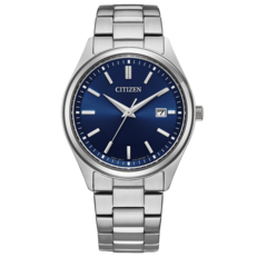 La BM1350-54L se distingue par son cadran bleu à effet soleil, tout en conservant le même boîtier en acier inoxydable de 38 mm et le même mouvement solaire Eco-Drive.