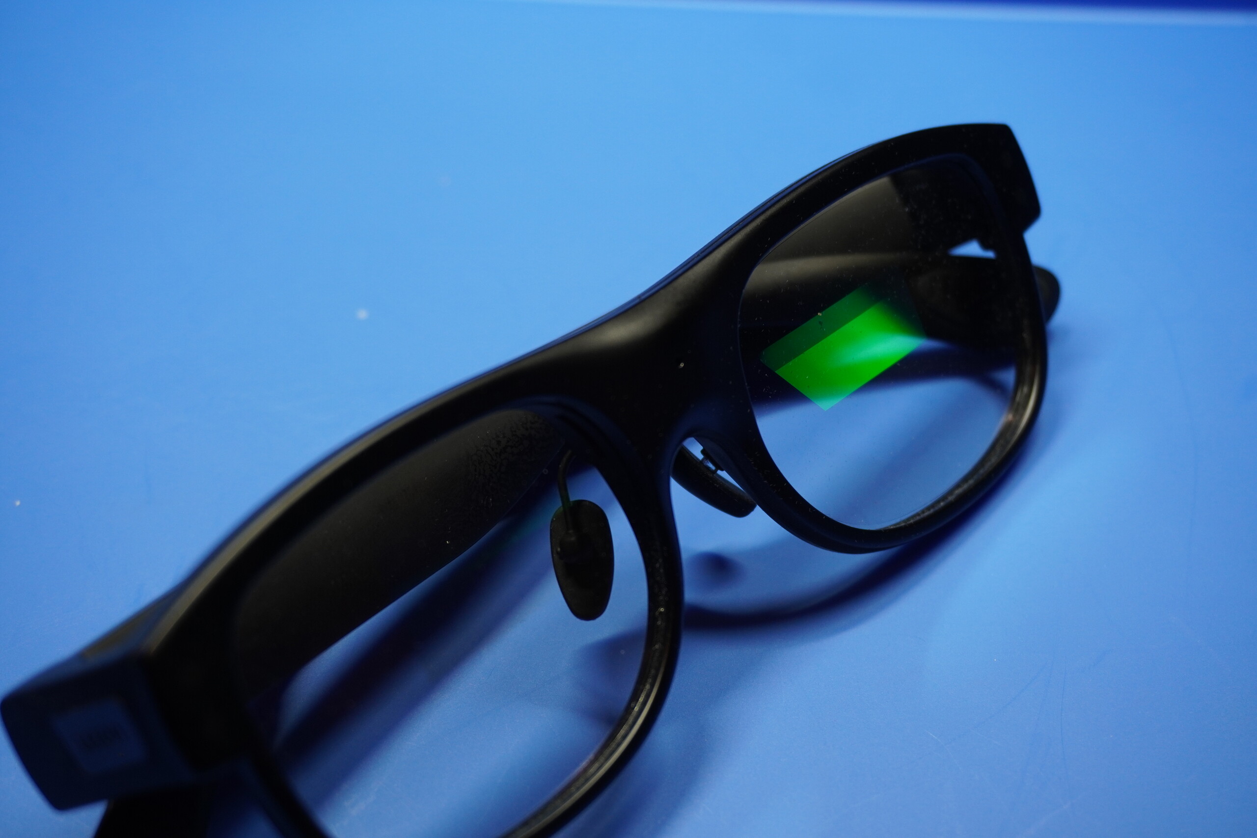 Les yeux des utilisateurs seront verts, qu'ils le veuillent ou non