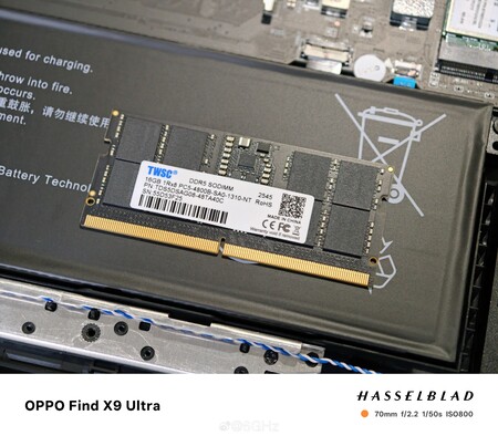 La barrette SODIMM DDR5 TWSC présente dans le 7000X