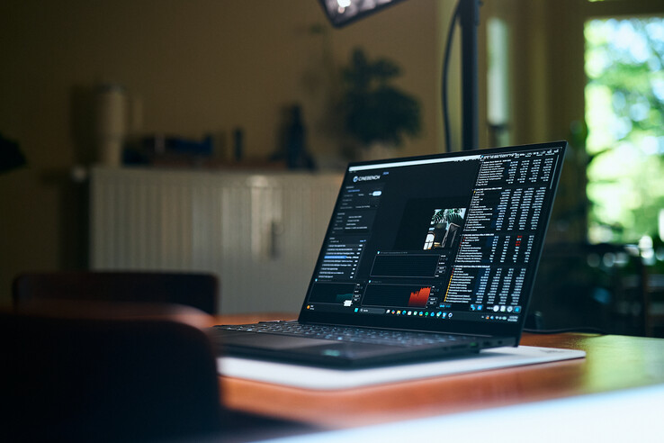 Panther Lake à l'épreuve : le Razer Blade 16 sous Cinebench 2024