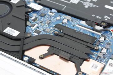 Les pulsations du ventilateur sont réduites au minimum et sont à peine perceptibles lors de la navigation quotidienne