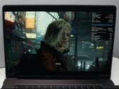Texte d'accompagnement : Resident Evil Requiem sur un MacBook Pro M3 Max via CrossOver 26 avec la génération d'images activée.