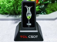 Le nouvel écran OLED Real RGB de TCL. (Source de l'image : TCL)