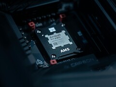 Gros plan sur un processeur AMD Ryzen installé sur une carte mère AM5 (Source de l'image : Atahan Demir via Pexels)
