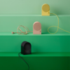 L'enceinte Bluetooth IKEA Nattbad est disponible en trois couleurs (photo). (Source : IKEA)