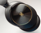 Le casque supra-auriculaire OneOdio Focus A6 à réduction de bruit reproduit la musique en haute résolution avec des voix claires à un prix abordable. (Source : Notebookcheck)