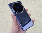 Le Vivo X200 FE sera équipé d'un SoC MediaTek de dernière génération, contrairement au Vivo X200 Pro illustré ici (source d'image : Notebookcheck)
