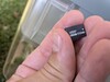 Inclut une carte SD