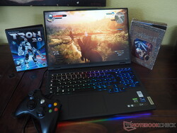 Lenovo Legion Pro 7 16IRX8H : Unité de test fournie par campuspoint.de