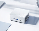 Le Minisforum M1 Plus prend en charge l'extension de l'eGPU via un port USB4 situé à l'arrière. (Source de l'image : Minisforum)