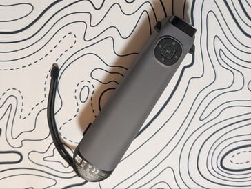 Dos Sermoon S1 avec bouton de démarrage et boutons de réglage de l'éclairage et de la luminosité