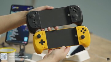 Le Gaming Pad d'Ayaneo disposera en option d'une manette télescopique qui se connectera via l'USB-C. (Source de l'image : Ayaneo)