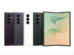 La série Galaxy Z Fold 9 pourrait présenter un pli moins visible que le Galaxy Z Fold 8 Ultra illustré ici.