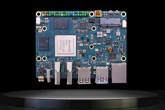 Le ROCK 5B Blue Edition est nettement moins cher que son frère standard. (Source de l'image : Radxa)