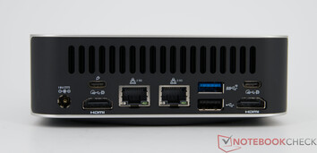 Geekom A9 Max - Connexions au dos