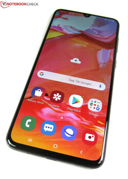 En test : le Samsung Galaxy A70. Modèle de test aimablement fourni par notebooksbilliger.de.