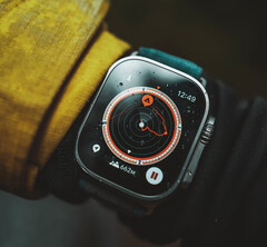 Samsung pourrait viser la Apple Watch Ultra avec sa prochaine Galaxy Watch. (Source de l&#039;image : Jaromír Kavan)