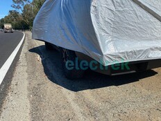 Cybertruck couvert. (Source de l'image : Electrek)