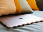 Après le lancement de l'iPhone 17, Mark Gurman, analyste chez Bloomberg ( Apple ), cite 10 nouveaux produits Apple que l'on peut s'attendre à voir dans les mois à venir. (Source de l'image : Elise Bouet)