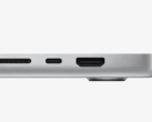 Un MacBook Pro équipé d'une carte SD. (Source : Apple)