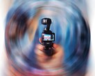 L'Insta360 Luna Ultra s'attaque à la couronne de la DJI Osmo Pocket 4 (Pocket 3 en photo).