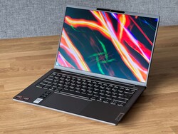 Critique de l'IdeaPad Pro 5 14 de Lenovo. Appareil de test fourni par :