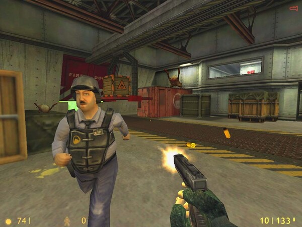 Bien qu'un peu daté graphiquement aujourd'hui, Opposing Force était aussi révolutionnaire pour l'époque que l'était son jeu de base. Et le tout tenait dans 32 Mo de mémoire vidéo ! (Source de l'image : Valve)