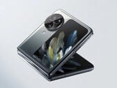 Le Find N5 Flip. (Source de l'image : Oppo)
