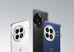 Le smartphone phare OnePlus 13 est doté d&#039;un écran de 6,82 pouces. (Source de l&#039;image : OnePlus)