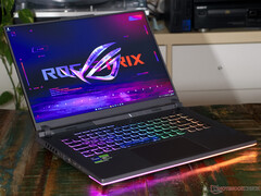 Le Asus ROG Strix G16 (2023) est en vente avec une forte réduction (image via own)