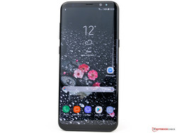 En test : le Samsung Galaxy S8 Plus (SM-G955F). Modèle de test aimablement fourni par Samsung Allemagne.