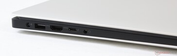 Côté gauche : entrée secteur, USB 3.1 Gen 1, HDMI 2.0, Thunderbolt 3, audio 3,5 mm.