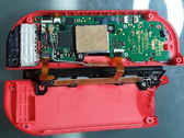 Vous pouvez réparer la redoutable dérive des Joy-Con avec un morceau de carton. (Image source : VK's Channel)