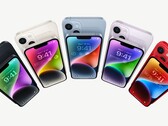 La série d'iPhone 14 est maintenant disponible à l'achat dans le monde entier (image via Apple)
