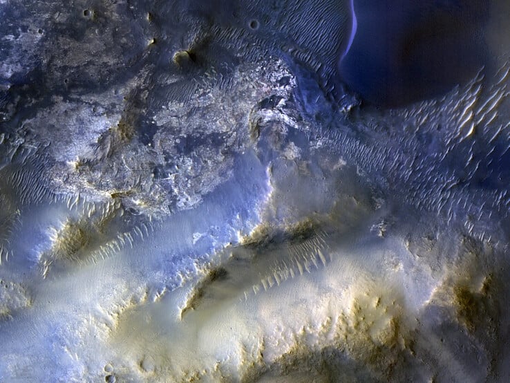 La 100 000e image capturée par la sonde Mars Reconnaissance Orbiter de la NASA. (Source de l'image : NASA/JPL-Caltech/Université d'Arizona)