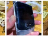 Le "Razr 2020 5G" en images. (Source : Weibo)