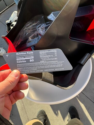 Informations nutritionnelles des Tesla Supercharged Gummies. (Source de l'image : The Kilowatts)