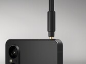 Certains acheteurs de smartphones choisissent un téléphone Xperia en raison de la qualité audio offerte par la prise casque de 3,5 mm. (Source de l'image : Sony)