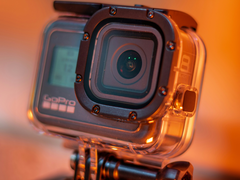 Gros plan sur une caméra GoPro.