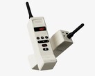 La batterie externe de Trozk s'inspire du Motorola DynaTAC 8000X.