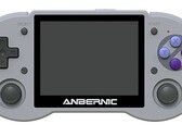 L'Anbernic RG353P est disponible en deux couleurs, toutes deux avec 2 Go de RAM LPDDR4X et 32 Go de stockage. (Image source : Anbernic)