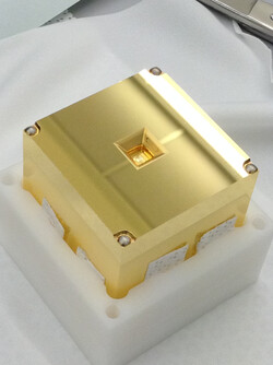 Un cube d'or et de platine rend les ondes gravitationnelles visibles. (Source : ESA)