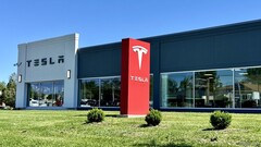 Un centre de service Tesla (Source de l&#039;image : Dilip Vishwanat/SLBJ)