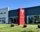 Un centre de service Tesla (Source de l'image : Dilip Vishwanat/SLBJ)