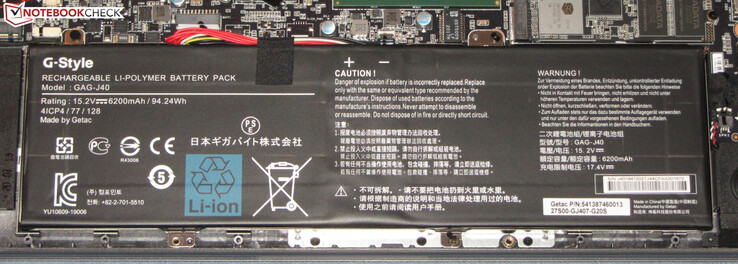 La batterie a une capacité de 94,24 Wh.