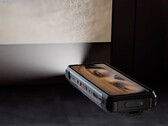 L'Ulefone Armor 34 Pro dispose d'un projecteur intégré (Image source : Ulefone)