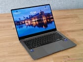 Samsung s'apprête à remplacer le Galaxy Book5 Pro, équipé d'un processeur Lunar Lake, par des successeurs équipés d'un processeur Intel Panther Lake. (Source de l'image : Notebookcheck)