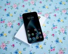 Le Motorola Moto G87 a un écran AMOLED très lumineux, ce qui n'est pas toujours positif.
